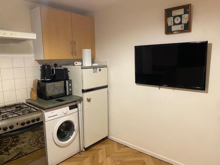 2 Bedroom Flat Camberwell Grove Londra Dış mekan fotoğraf